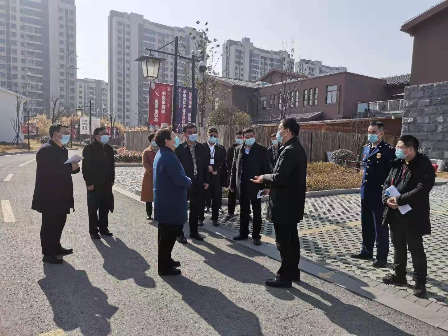 周主任1.jpg 周主任1.jpg